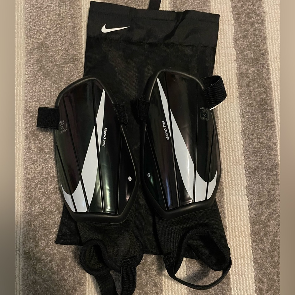 Soccer shin guards size M